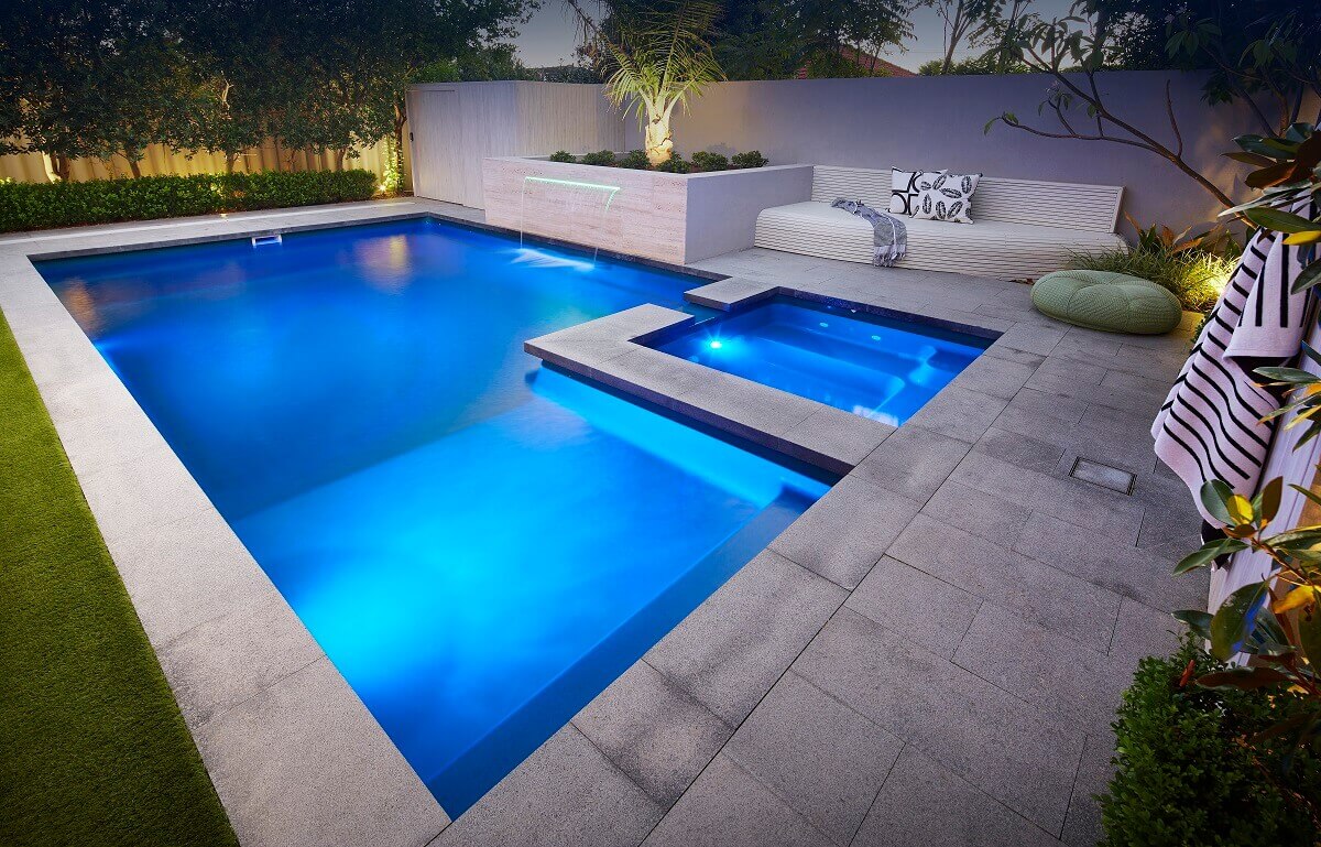 Brooklyn Pool & Spa 7.6m x 4.4m 5