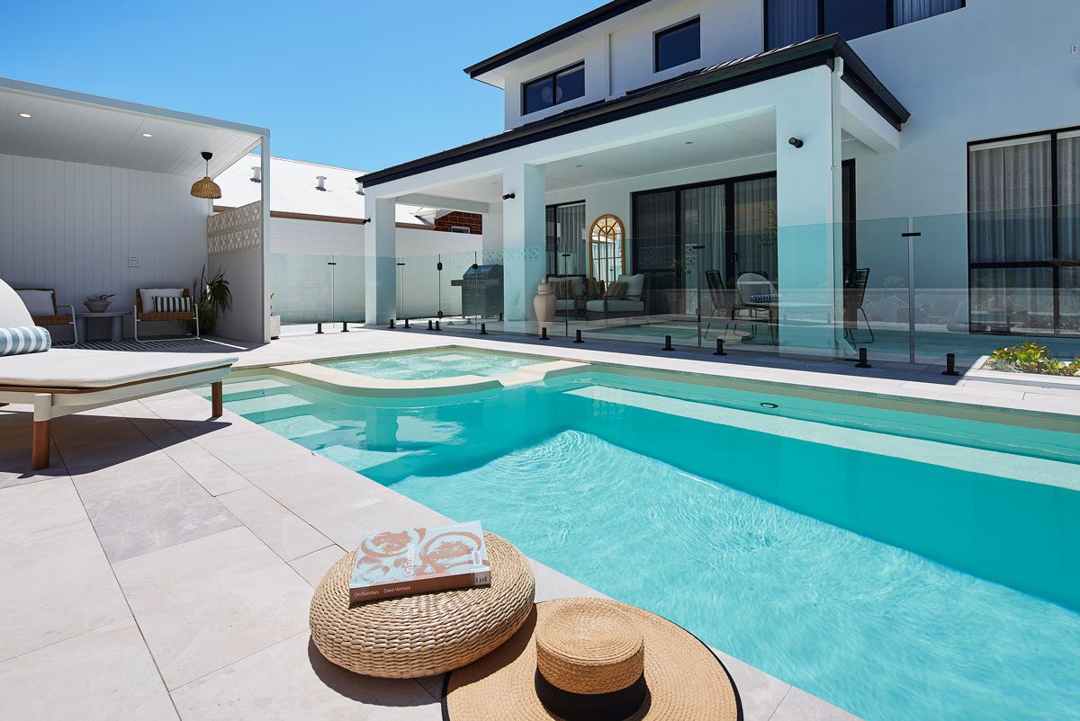 Palm Beach5.0m x 3.0m