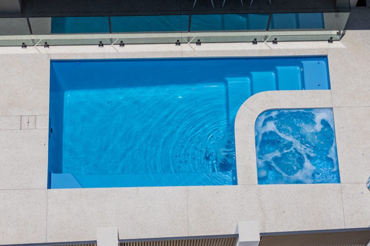 palm-beach-6m-3m-sky-blue-sparkle-greenwood-galleryimage-12 (1)