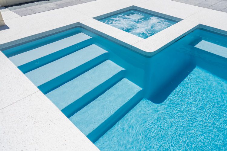 palm-springs-7m-4m-silver-sparkle-joondalup-display-galleryimage-3