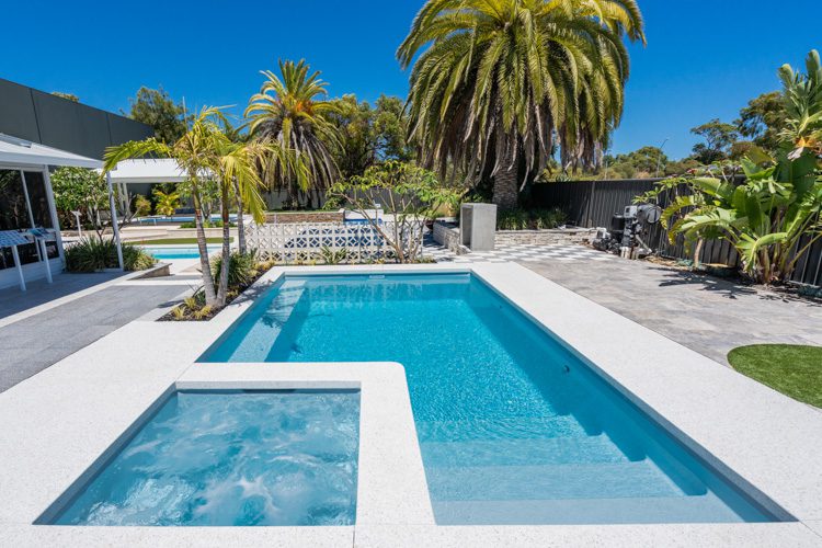 palm-springs-7m-4m-silver-sparkle-joondalup-display-galleryimage