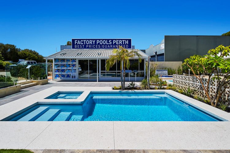 palm-springs-7m-4m-silver-sparkle-joondalup-display-update-galleryimage-8980