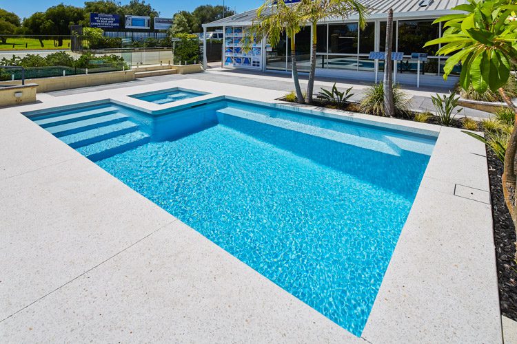 palm-springs-7m-4m-silver-sparkle-joondalup-display-update-galleryimage-8992